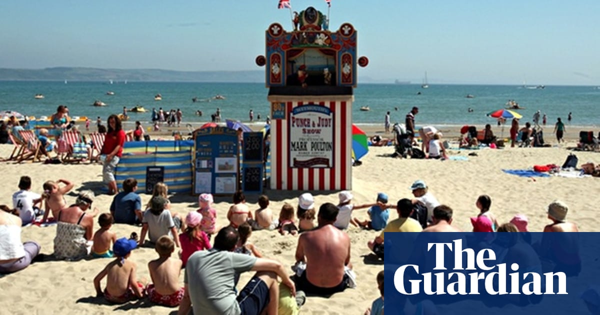 Get Best And Worst Of The British Seaside Holiday Life And Style For Free Get Wallpaper Best And Worst Of The British Seaside Holiday Life And Style Free HD