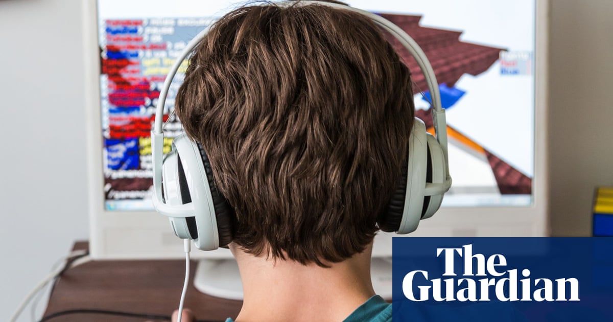 What S The Best Type Of Machine For Playing Minecraft Minecraft The Guardian