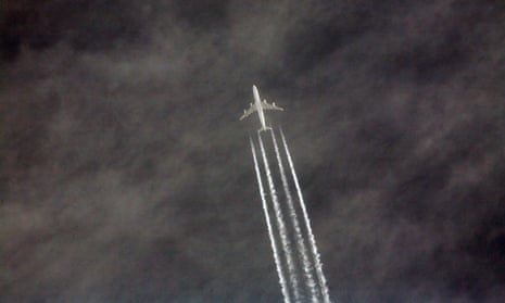 Vapour trails from a plane