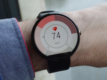 Motorola Moto 360 review beautiful smartwatch spoiled by poor battery life Gadgets The Guardian