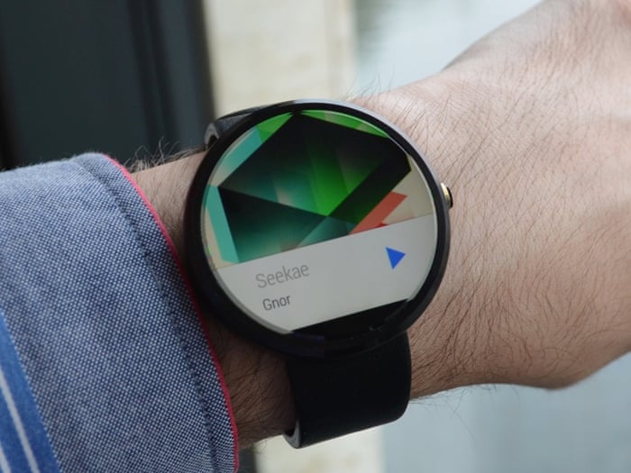 Motorola Moto 360 review beautiful smartwatch spoiled by poor battery life Gadgets The Guardian