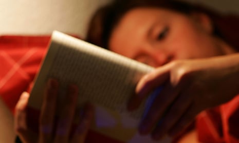 32 Books Every Woman Should Read In Their 30s In 2023