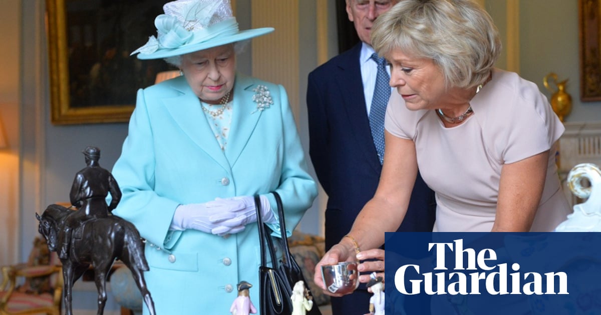 Antiques Roadshow The Real Noah S Ark Secret History Review The Actual Queen Is On The Roadshow The Queen The Guardian