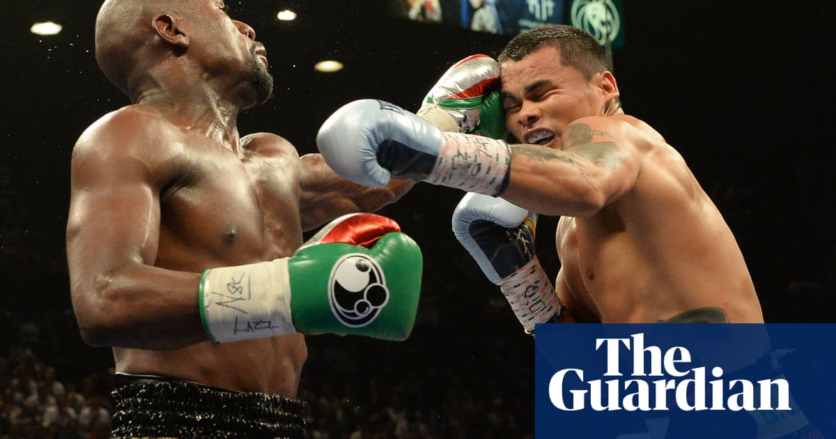 Floyd Mayweather Retains Title Despite Marcos Maidana S Dental Challenge Floyd Mayweather The Guardian Floyd Mayweather Retains Title Despite Marcos Maidana S Dental Challenge Floyd Mayweather The Guardian