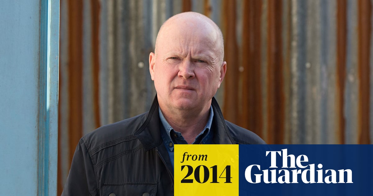 Eastenders Star Steve Mcfadden Settles News Of The World Damages