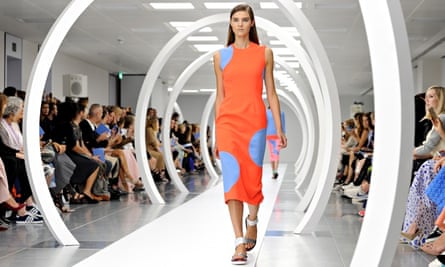 Roksanda Ilincic runway London Fashion Week SS15
