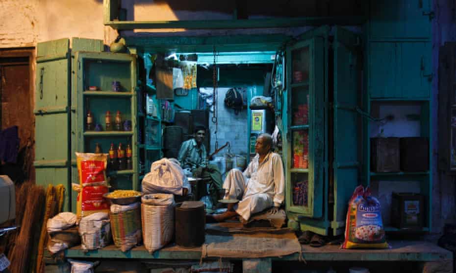 India mobile money store