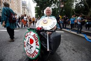 Author Malachy McCourt, 83, of New York, awaits the start of the People's Climate March