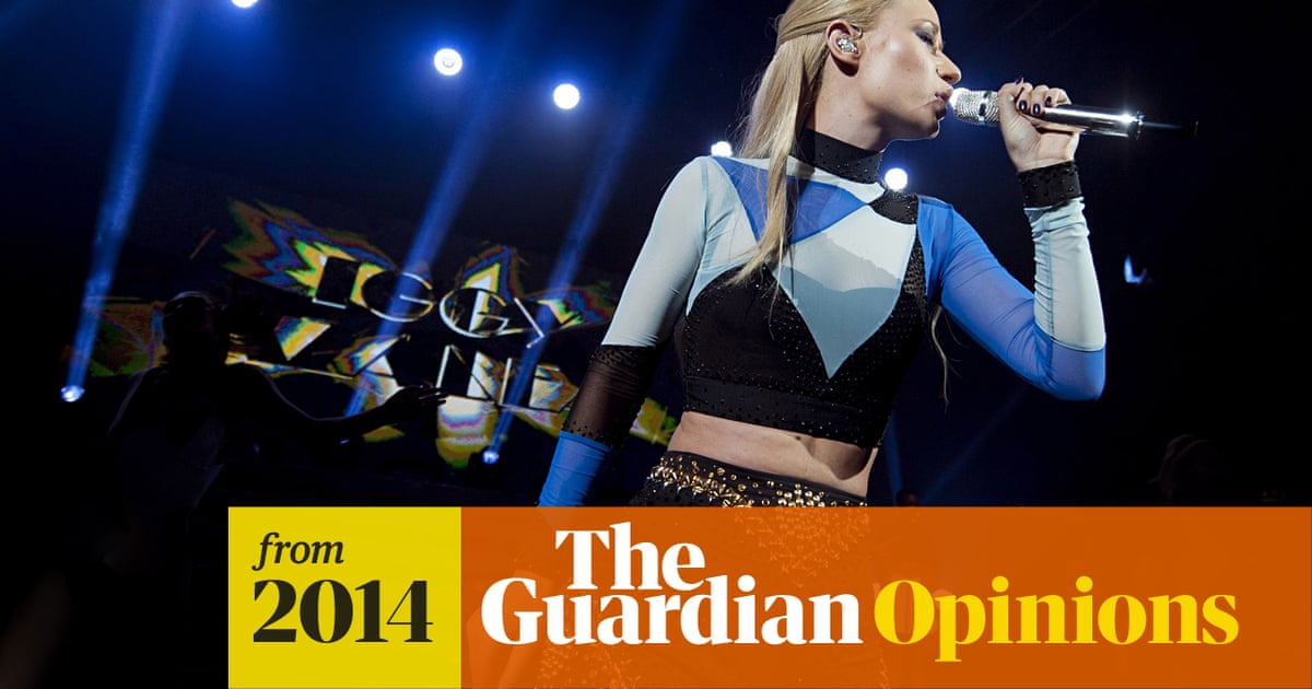 Thick with white ass girl WhiteGirlWithaFatAss