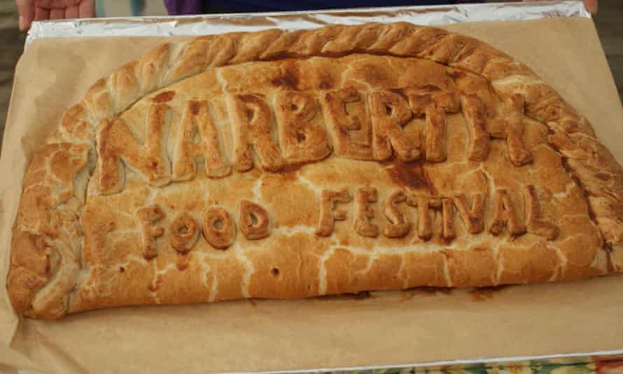 Giant pasty advertising the Narberth food festival