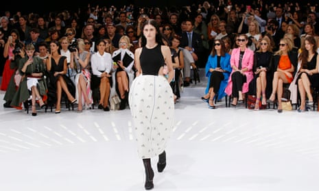 Raf Simons first collection for Christian Dior is a success!