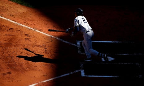 Yankees Shortstop Derek Jeter Retires