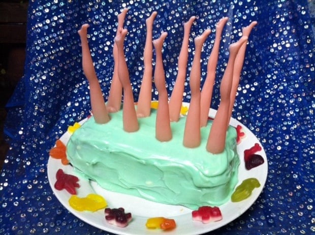 crazy cake designs readers