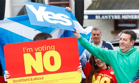 Yes and no voters in Scotland