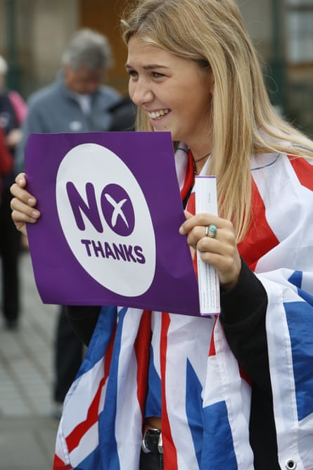 Izzy McMicking wrapped herself in a union flag to show support for the no campaign.