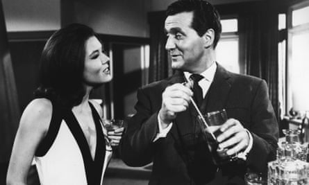 Diana Rigg and Patrick Macnee in The Avengers