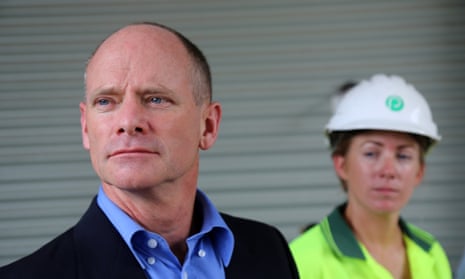 Queensland Premier Campbell Newman shown on the election trail in Brisbane, withTiffany Wright of Penfold Projects, Sunday, Jan 11, 2015. (AAP Image/David Kapernick) NO ARCHIVINGNEWS