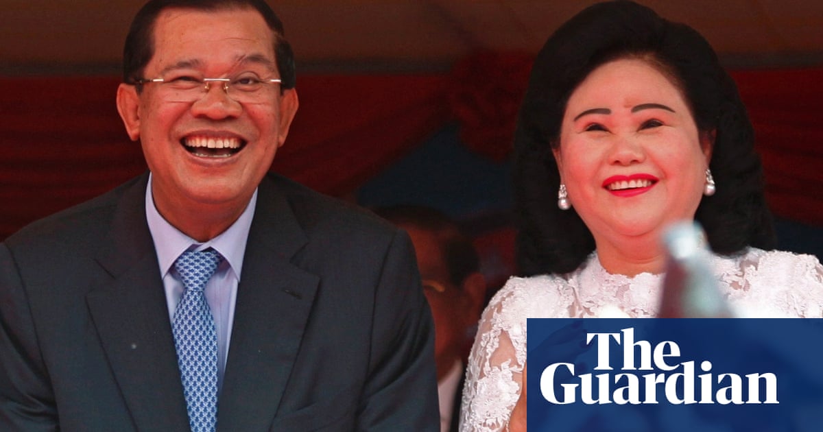Hun Sen Cambodia S Prime Minister Marks 30 Years Of Hardline Rule Cambodia The Guardian