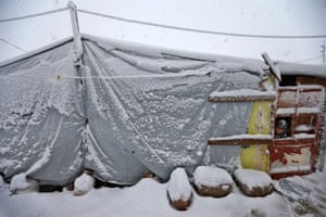syrian refugees development global grip caught winter topics snow