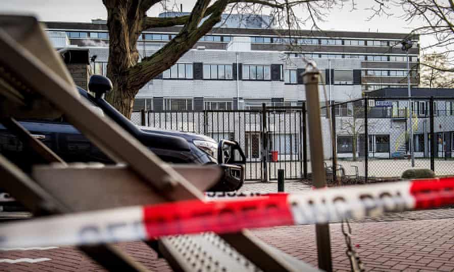 The Cheider school, the only Orthodox Jewish school in the Netherlands, was closed on Friday after the anti-terrorism raids in neighbouring Belgium.