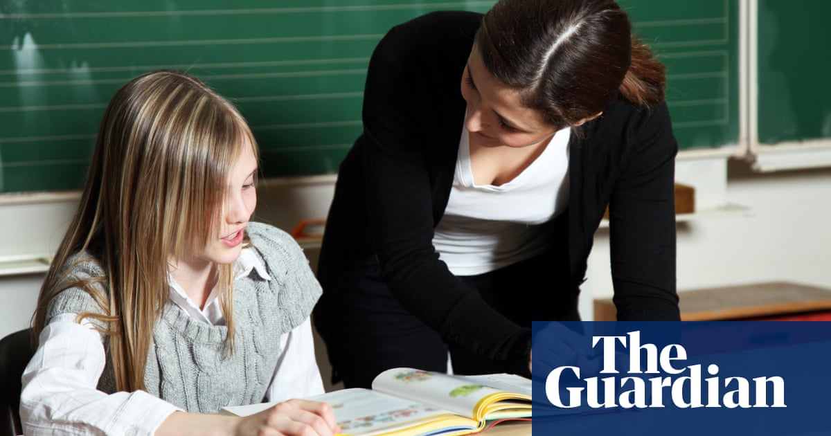 Supporting improving primary schools the role of schools and leas in raising standards