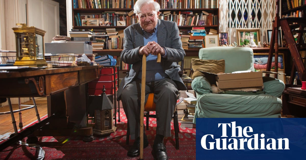 Watership Down Author Richard Adams I Just Can T Do Humans Fiction The Guardian