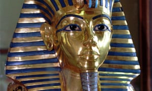Tutankhamun's beard glued back on, Egyptian museum Tutankhamun's beard glued back on, say Egyptian museum conservators