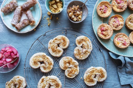 Sspring rolls with apple and cinnamon; cinnamon and honey palmiers, and rhubarb and custard tartlets
