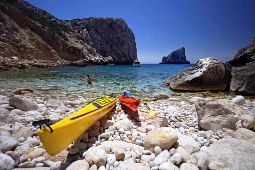 Cala d'Inferno, Alghero, a short drive from Monte Sixeri.