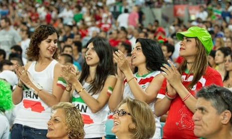 Iran fans 