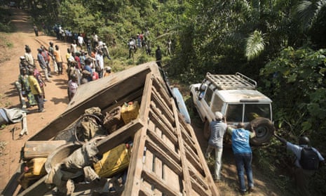 CAR UNHCR 10 : Poor roads pose logistical challenges that restrict access to health care and other vital services in this remote part of the country.