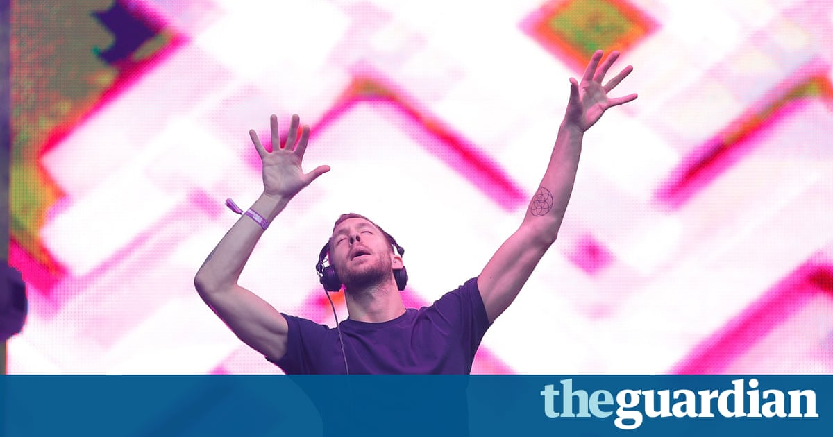 Calvin Harris Signs Three Year Vegas Residency Deal Music The Guardian