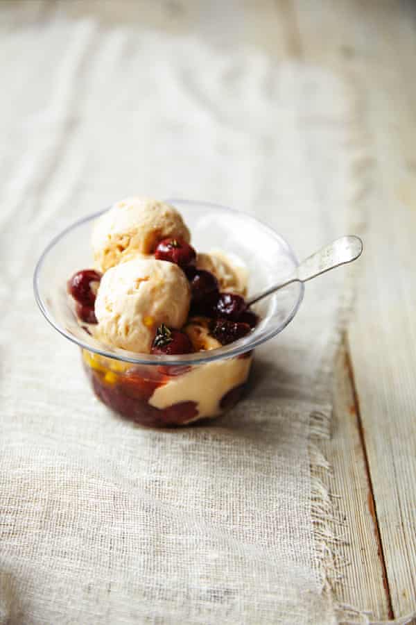 大麦アイスクリーム:ぶどうに合うらしいです。