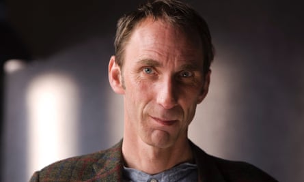 Will Self says cities offer walkers a gateway to the surreal.