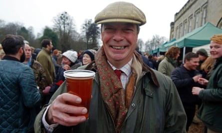 Farage pint in Chiddingstone