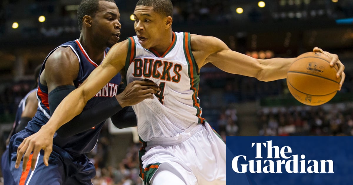 Giannis Antetokounmpo The Physics Warper It S Impossible Not To