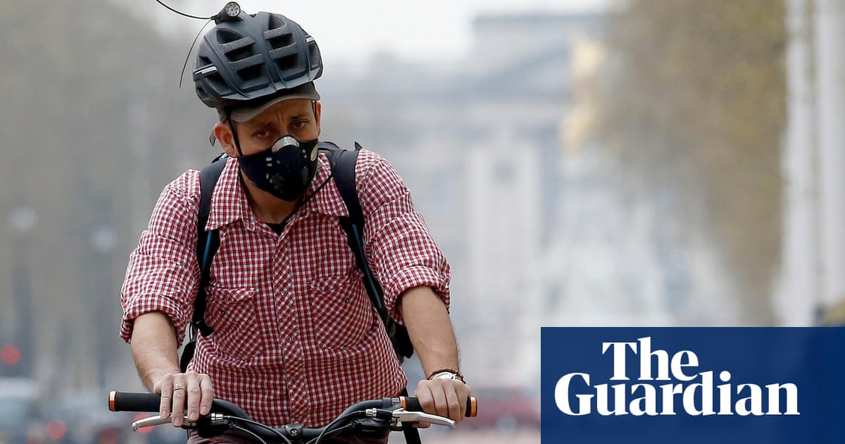 Korrupt Stationær Falde tilbage Anti-pollution cycling masks tested | Cycling | The Guardian