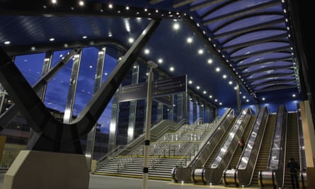 New escalators at Reading station, where the priority was to ease congestion on the tracks, rather than on the concourse.