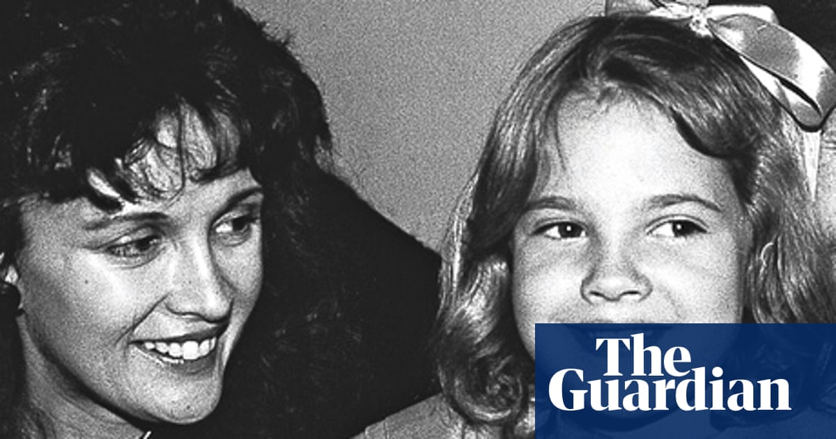 Drew Barrymore The Day I Divorced My Mother Extract Drew Barrymore The Guardian Drew Barrymore The Day I Divorced My Mother Extract Drew Barrymore The Guardian