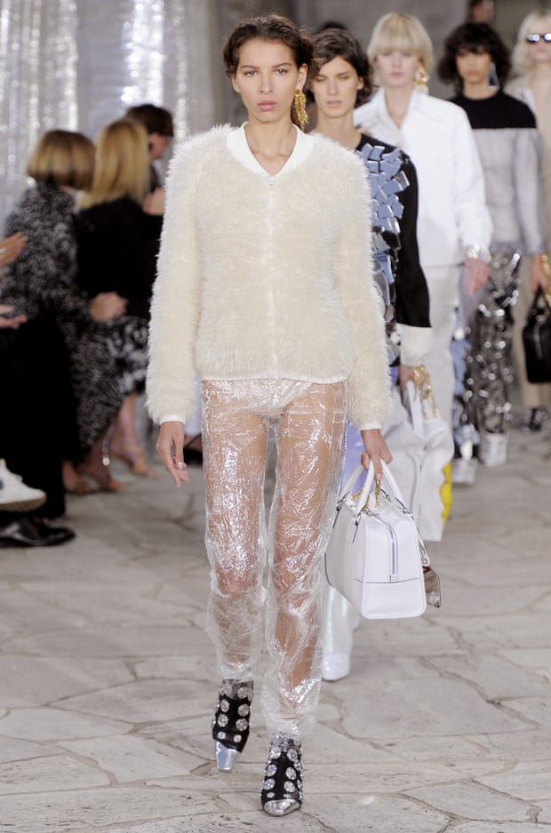 Loewe show