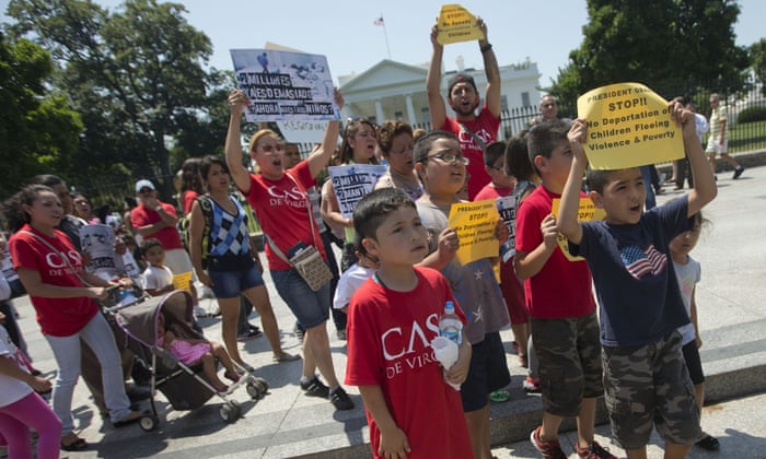 Demonstrators outside the White House in 2014 calling for an end to the deportation of undocumented children.