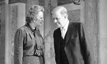 Helmut Schmidt with Margaret Thatcher in 1982.
