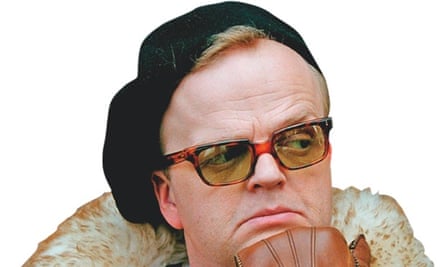 Toby Jones as Truman Capote in Infamous.