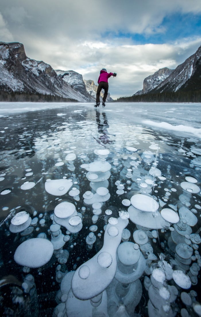 Frozen Bubbles In Canadian Lakes In Pictures World News The Guardian