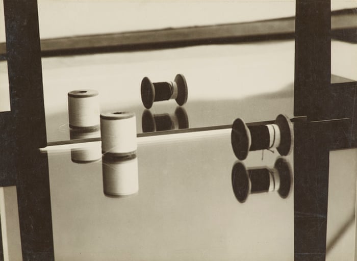Smoke And Mirrors Florence Henri The Queen Of Surrealist Photography In Pictures Art And Design The Guardian
