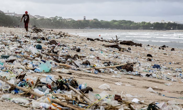 Coastal communities dumping 8m tonnes of plastic in oceans every 