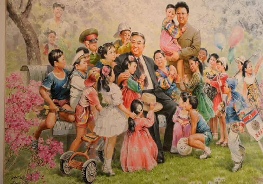 Painting featuring Kim Jong-il and Kim Il-sung.