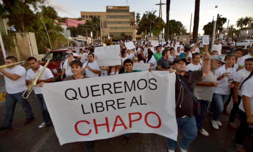 Life After El Chapo A Year On From Drug Kingpin S Capture Business Is Blooming Joaquin El Chapo Guzman The Guardian