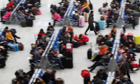 Train lunar travel year china cn demand robust remains eve rail passengers shandong attendant g184 onboard province blessings qingdao ornaments Lunar new year 2015 – in numbers | China | The Guardian
