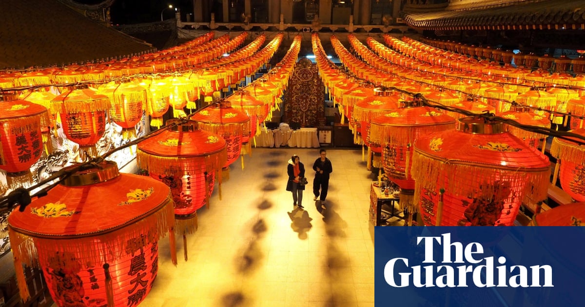 Chinese netizens make fun of lunar new year symbol ‘horse Lunar new year in China – in pictures | World news | The Guardian